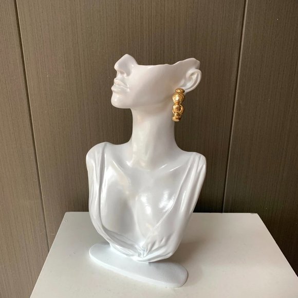 Cult Gaia Shirin Earring - Picture 6 of 6